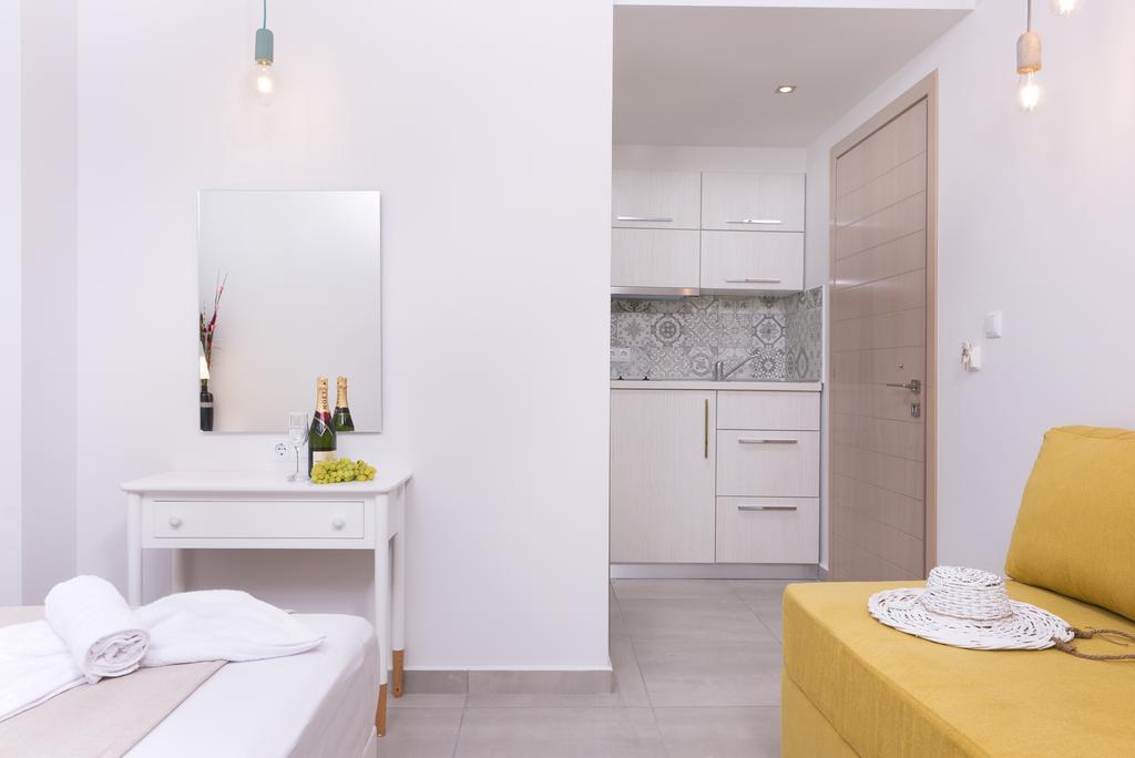 Estian Deluxe Apartment Limenaria  Exterior photo